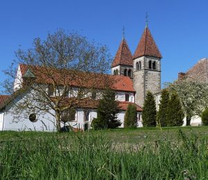 Bild: Pixabay Kirche auf der Klosterinsel Reichenau