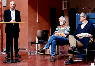 Oberkirchenrat Wolfgang Schmidt, Susanne Bahret, Thyra Lenssen