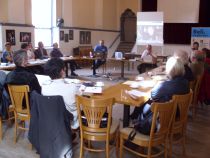 Dr. Hauser stellt Guide-Line vor